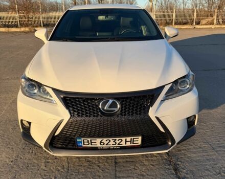 Белый Лексус СТ, объемом двигателя 1.8 л и пробегом 229 тыс. км за 14000 $, фото 1 на Automoto.ua