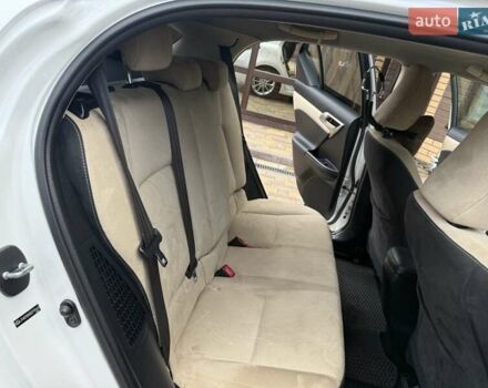 Белый Лексус СТ, объемом двигателя 1.8 л и пробегом 179 тыс. км за 13500 $, фото 35 на Automoto.ua