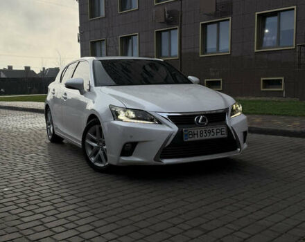 Белый Лексус СТ, объемом двигателя 1.8 л и пробегом 90 тыс. км за 14900 $, фото 1 на Automoto.ua