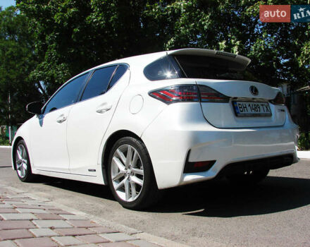 Білий Лексус СТ, об'ємом двигуна 1.8 л та пробігом 163 тис. км за 16700 $, фото 7 на Automoto.ua