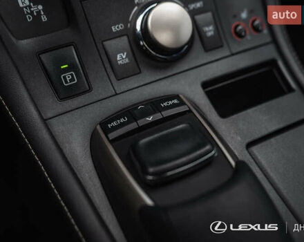 Білий Лексус СТ, об'ємом двигуна 1.8 л та пробігом 136 тис. км за 17600 $, фото 32 на Automoto.ua
