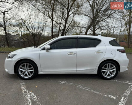 Белый Лексус СТ, объемом двигателя 1.8 л и пробегом 96 тыс. км за 15900 $, фото 7 на Automoto.ua
