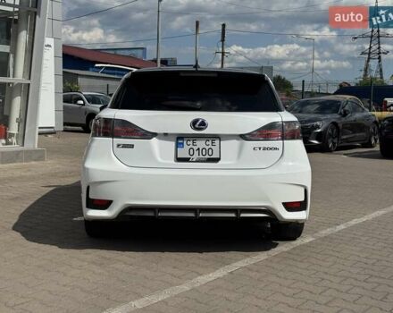 Білий Лексус СТ, об'ємом двигуна 1.8 л та пробігом 156 тис. км за 15999 $, фото 9 на Automoto.ua