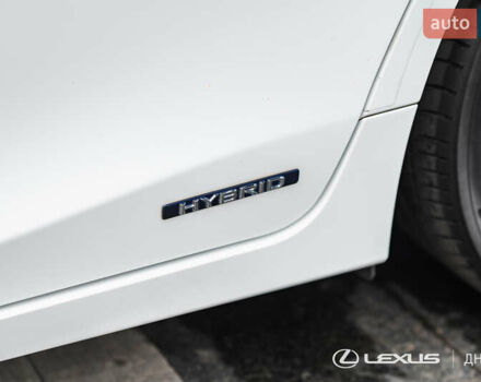 Білий Лексус СТ, об'ємом двигуна 1.8 л та пробігом 136 тис. км за 17600 $, фото 37 на Automoto.ua