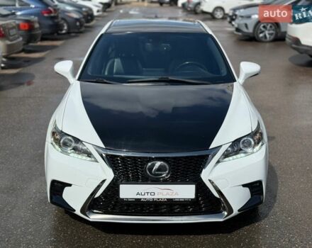 Белый Лексус СТ, объемом двигателя 1.8 л и пробегом 180 тыс. км за 14900 $, фото 1 на Automoto.ua