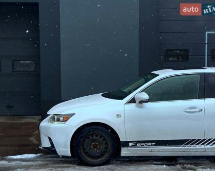 Белый Лексус СТ, объемом двигателя 1.8 л и пробегом 189 тыс. км за 14800 $, фото 2 на Automoto.ua