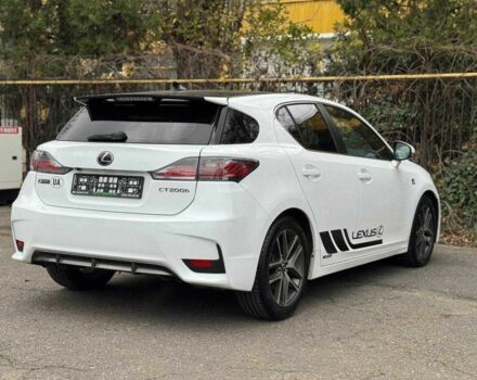 Белый Лексус СТ, объемом двигателя 1.8 л и пробегом 180 тыс. км за 14900 $, фото 6 на Automoto.ua