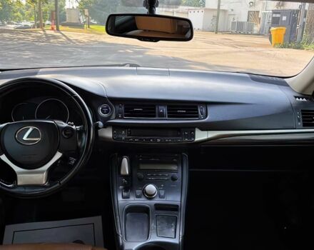 Білий Лексус СТ, об'ємом двигуна 0 л та пробігом 120 тис. км за 9000 $, фото 11 на Automoto.ua