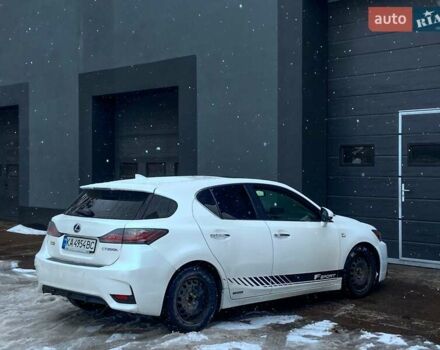 Белый Лексус СТ, объемом двигателя 1.8 л и пробегом 189 тыс. км за 14800 $, фото 7 на Automoto.ua