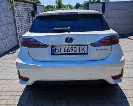 Білий Лексус СТ, об'ємом двигуна 1.8 л та пробігом 136 тис. км за 18500 $, фото 5 на Automoto.ua
