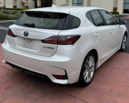 Білий Лексус СТ, об'ємом двигуна 1.8 л та пробігом 67 тис. км за 5400 $, фото 4 на Automoto.ua