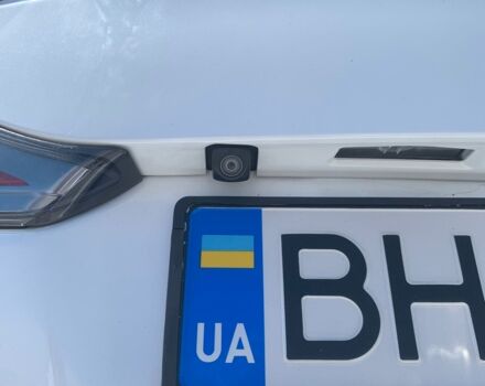Белый Лексус СТ, объемом двигателя 1.8 л и пробегом 36 тыс. км за 18600 $, фото 5 на Automoto.ua