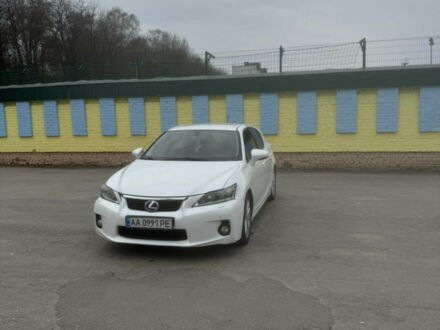 Білий Лексус СТ, об'ємом двигуна 1.8 л та пробігом 156 тис. км за 11500 $, фото 1 на Automoto.ua