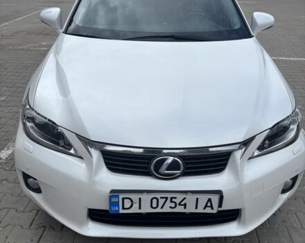 Белый Лексус СТ, объемом двигателя 1.8 л и пробегом 170 тыс. км за 13500 $, фото 1 на Automoto.ua