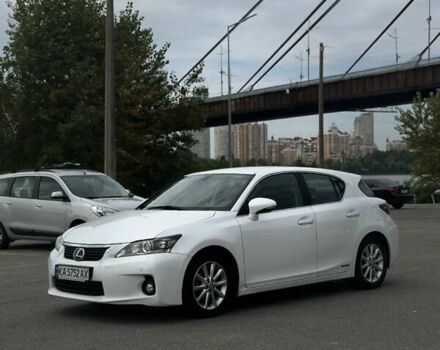 Білий Лексус СТ, об'ємом двигуна 1.8 л та пробігом 218 тис. км за 12200 $, фото 1 на Automoto.ua