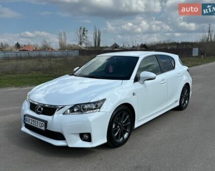 Білий Лексус СТ, об'ємом двигуна 1.8 л та пробігом 192 тис. км за 14500 $, фото 1 на Automoto.ua