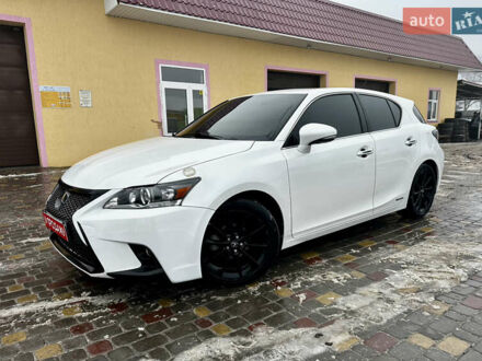 Белый Лексус СТ, объемом двигателя 1.8 л и пробегом 302 тыс. км за 13200 $, фото 1 на Automoto.ua