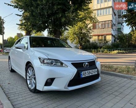 Білий Лексус СТ, об'ємом двигуна 1.8 л та пробігом 170 тис. км за 12000 $, фото 1 на Automoto.ua