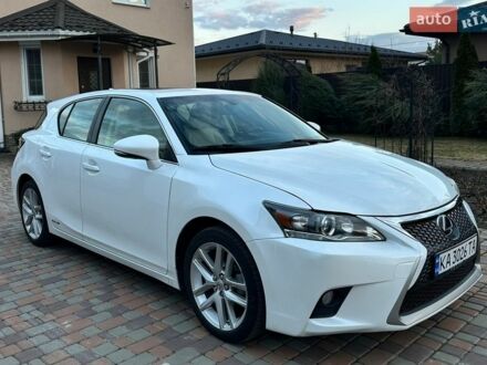 Білий Лексус СТ, об'ємом двигуна 1.8 л та пробігом 176 тис. км за 14500 $, фото 1 на Automoto.ua