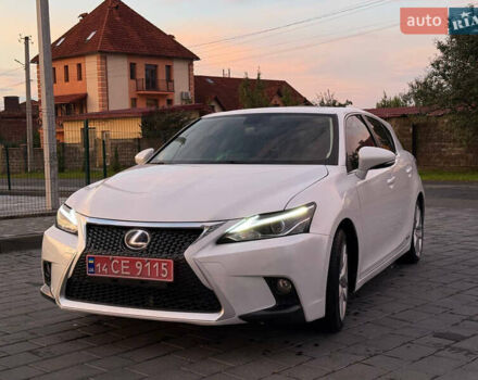 Білий Лексус СТ, об'ємом двигуна 0 л та пробігом 154 тис. км за 16700 $, фото 1 на Automoto.ua