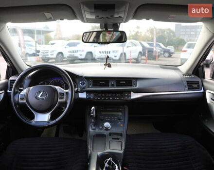 Лексус СТ 2011 в Харькове на Automoto.ua Черный Лексус СТ, объемом двигателя 1.8 л и пробегом 223 тыс. км за 11500 $, фото 11 на Automoto.ua