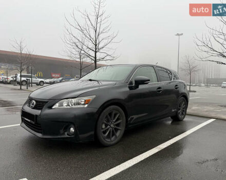 Чорний Лексус СТ, об'ємом двигуна 1.8 л та пробігом 299 тис. км за 9500 $, фото 1 на Automoto.ua