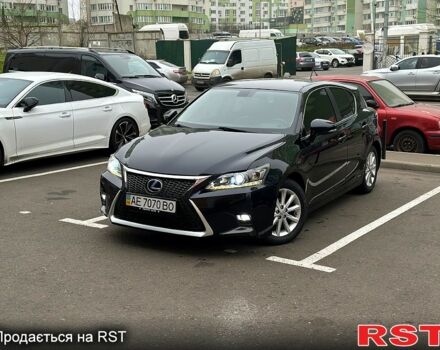 Чорний Лексус СТ, об'ємом двигуна 1.8 л та пробігом 100 тис. км за 14500 $, фото 5 на Automoto.ua