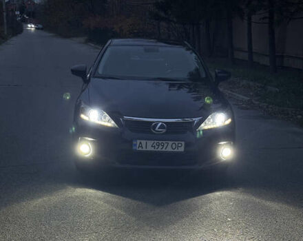 Черный Лексус СТ, объемом двигателя 1.8 л и пробегом 225 тыс. км за 12000 $, фото 8 на Automoto.ua