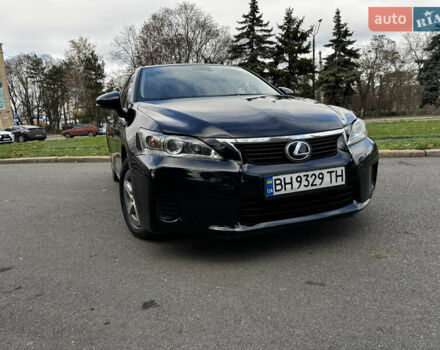 Черный Лексус СТ, объемом двигателя 1.8 л и пробегом 150 тыс. км за 14500 $, фото 2 на Automoto.ua