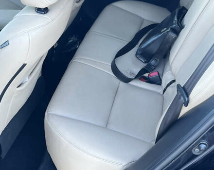 Чорний Лексус СТ, об'ємом двигуна 1.8 л та пробігом 129 тис. км за 12500 $, фото 13 на Automoto.ua