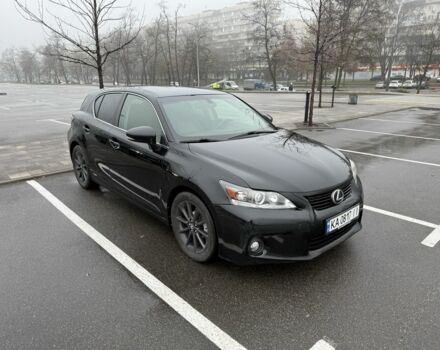 Черный Лексус СТ, объемом двигателя 1.8 л и пробегом 299 тыс. км за 9500 $, фото 8 на Automoto.ua