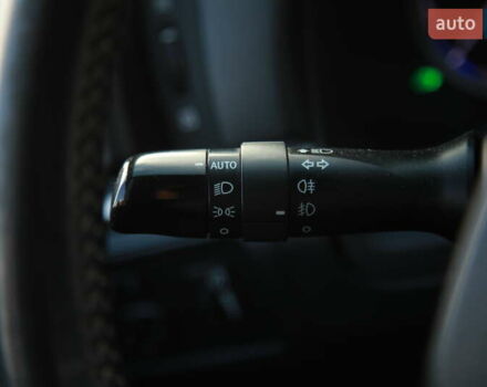 Лексус СТ 2011 в Харькове на Automoto.ua Черный Лексус СТ, объемом двигателя 1.8 л и пробегом 223 тыс. км за 11500 $, фото 17 на Automoto.ua