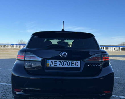 Чорний Лексус СТ, об'ємом двигуна 1.8 л та пробігом 129 тис. км за 12500 $, фото 7 на Automoto.ua