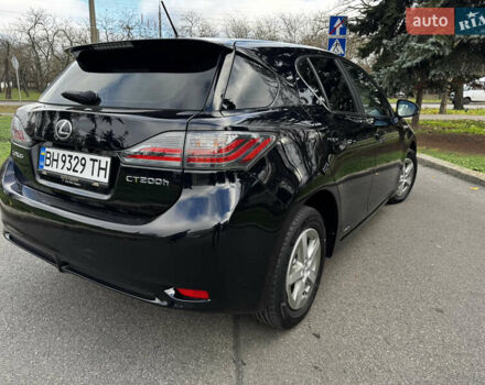 Черный Лексус СТ, объемом двигателя 1.8 л и пробегом 150 тыс. км за 14500 $, фото 7 на Automoto.ua