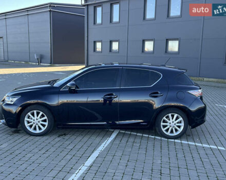 Чорний Лексус СТ, об'ємом двигуна 1.8 л та пробігом 129 тис. км за 12500 $, фото 11 на Automoto.ua