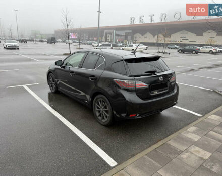 Чорний Лексус СТ, об'ємом двигуна 1.8 л та пробігом 299 тис. км за 9500 $, фото 3 на Automoto.ua