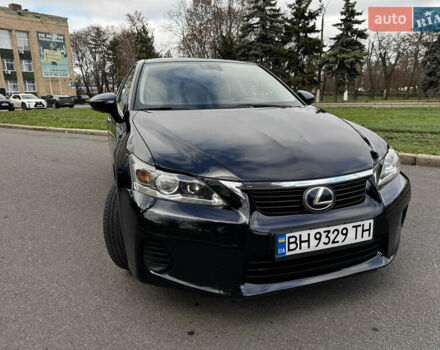 Черный Лексус СТ, объемом двигателя 1.8 л и пробегом 150 тыс. км за 14500 $, фото 15 на Automoto.ua