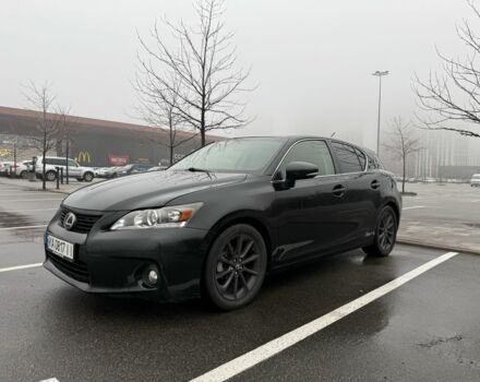 Черный Лексус СТ, объемом двигателя 1.8 л и пробегом 299 тыс. км за 9500 $, фото 1 на Automoto.ua