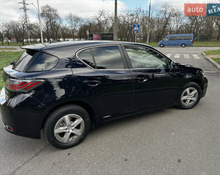 Черный Лексус СТ, объемом двигателя 1.8 л и пробегом 150 тыс. км за 14500 $, фото 6 на Automoto.ua