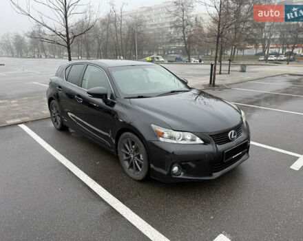 Чорний Лексус СТ, об'ємом двигуна 1.8 л та пробігом 299 тис. км за 9500 $, фото 7 на Automoto.ua