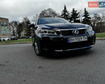 Черный Лексус СТ, объемом двигателя 1.8 л и пробегом 150 тыс. км за 14500 $, фото 1 на Automoto.ua