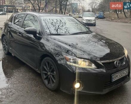 Черный Лексус СТ, объемом двигателя 1.8 л и пробегом 387 тыс. км за 11000 $, фото 6 на Automoto.ua