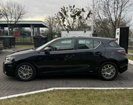 Черный Лексус СТ, объемом двигателя 1.8 л и пробегом 305 тыс. км за 9900 $, фото 7 на Automoto.ua