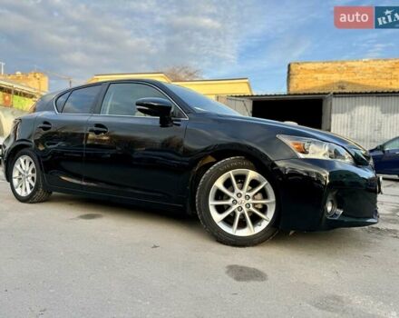 Черный Лексус СТ, объемом двигателя 1.8 л и пробегом 154 тыс. км за 12999 $, фото 5 на Automoto.ua
