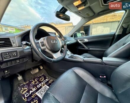 Черный Лексус СТ, объемом двигателя 1.8 л и пробегом 154 тыс. км за 12999 $, фото 20 на Automoto.ua