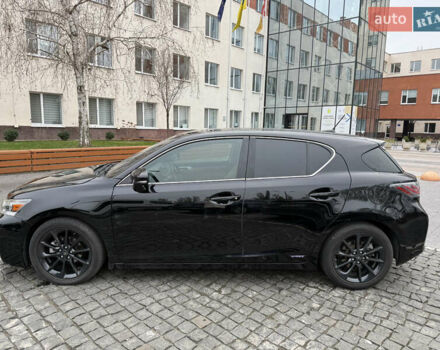 Чорний Лексус СТ, об'ємом двигуна 1.8 л та пробігом 156 тис. км за 14200 $, фото 2 на Automoto.ua