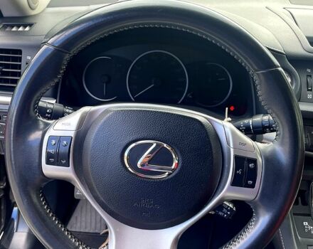 Лексус СТ 2013 в Киеве на Automoto.ua Черный Лексус СТ, объемом двигателя 1.8 л и пробегом 142 тыс. км за 12500 $, фото 10 на Automoto.ua