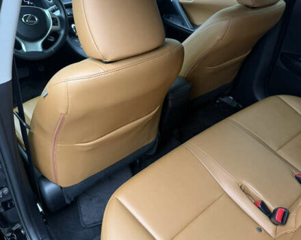 Чорний Лексус СТ, об'ємом двигуна 1.8 л та пробігом 156 тис. км за 14200 $, фото 14 на Automoto.ua