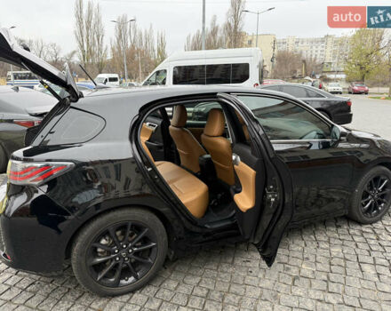 Чорний Лексус СТ, об'ємом двигуна 1.8 л та пробігом 156 тис. км за 14200 $, фото 17 на Automoto.ua