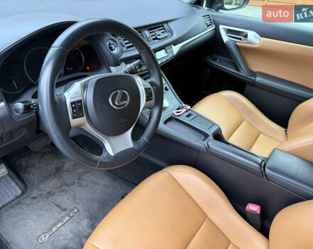 Чорний Лексус СТ, об'ємом двигуна 1.8 л та пробігом 156 тис. км за 14200 $, фото 15 на Automoto.ua